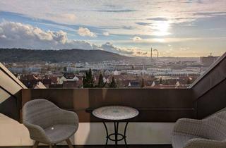 Wohnung mieten in 70327 Untertürkheim, Großzügige 4,5-Zimmer-Wohnung mit Dachterrasse in Stuttgart-Untertürkheim