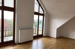 Wohnung mieten in Magdeburger Straße 30, 74196 Neuenstadt, Helle 3,5-Zimmer Dachgeschosswohnung in Neuenstadt am Kocher