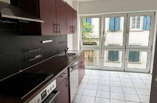 Wohnung mieten in Löwengasse, 55232 Alzey, Großzügige 3-Zimmer-Wohnung mit Balkon, Loggia und EBK im Herzen Alzeys