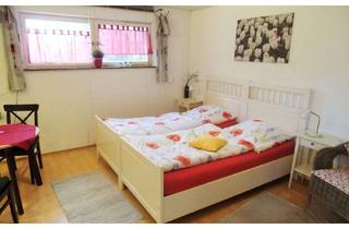 Immobilie mieten in Bahnhofstrasse, 72655 Altdorf, 1-Zimmerwohnung mit Internet, TV, Küchenzeile, Dusche/Wc