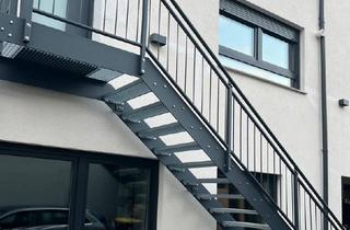 Wohnung kaufen in 61381 Friedrichsdorf, Friedrichsdorf - Schnuckelige Maisonette-Wohnung mit Klimaanlage u. PROVISIONSFREI