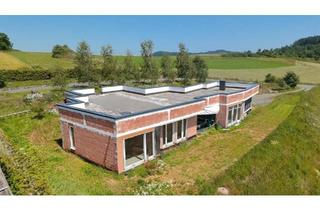 Haus kaufen in 35104 Lichtenfels, Lichtenfels - ***Provisionsfrei*** Moderner Bungalow mit Gestaltungspotential