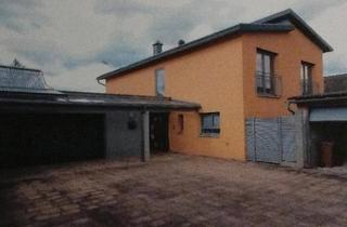 Haus kaufen in 91723 Dittenheim, Dittenheim - Ein - Zweifamilien Haus mit Pool zu verkaufen