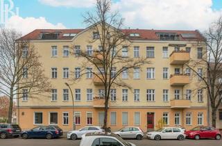 Wohnung kaufen in 13509 Wittenau, Helle 3 Zimmer DG mit vielen Extras! Terrasse, Kamin, Sauna, Klimaanlage uvm