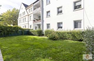 Wohnung kaufen in 45888 Bulmke-Hüllen, Zentrumsnahe 3-Zimmer-Wohnung mit Loggia, Garage und Gartenanteil