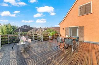 Wohnung kaufen in 71229 Leonberg, Provisionsfrei & 50qm Dachterrasse - Großzügige & gepflegte Wohnung - Inkl. Küche & Garage