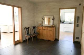 Wohnung kaufen in 57462 Olpe, Elegante 3-Zimmer Wohnung mit Balkon in Olpe