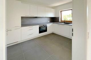Wohnung kaufen in 76703 Kraichtal, Provisionsfreie, frisch renovierte 4,5-Zimmer-Wohnung in Kraichtal-Landshausen