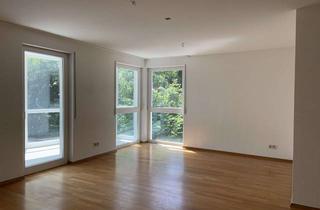 Wohnung mieten in Neckarhalde 59, 72070 Tübingen, Helle 3-Zimmer-Wohnung mit Balkon und Wintergarten in Tübingen