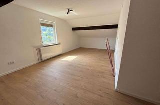Wohnung mieten in 63897 Miltenberg, Erstbezug nach Sanierung: Attraktive 3-Raum-Dachgeschosswohnung in Miltenberg