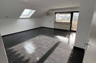 Wohnung mieten in 68794 Oberhausen-Rheinhausen, Hochwertige DG-Wohnung mit Einbauküche & Klima – sofort bezugsbereit