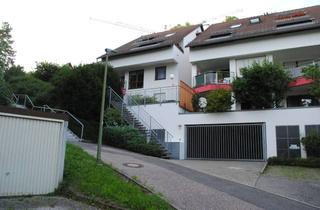 Wohnung mieten in 71229 Leonberg, Gepflegte 2-Zimmer-Wohnung mit Balkon in ruhiger Nebenlage in Leonberg-Höfingen