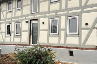 Wohnung mieten in 37124 Rosdorf, Hochwertiges Wohnen in Frauen WG mit Balkon und EBK in Rosdorf
