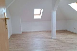 Wohnung mieten in Schützenstraße 17, 08258 Markneukirchen, Dachgeschoss 3,5 Zimmer