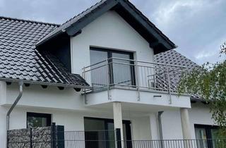 Wohnung mieten in Heideweg 26, 53560 Vettelschoß, Moderne 2,5 Zimmerwohnung mit Garten