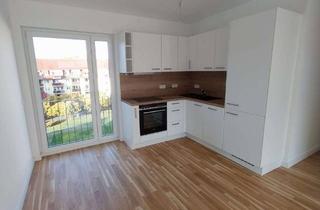 Wohnung mieten in 15741 Bestensee, Lichtdurchflutete 4-Zimmer-Wohnung mit Einbauküche, Balkon und Stellplätzen