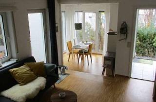 Wohnung mieten in 70329 Obertürkheim, Gepflegte 2-Zimmer Wohnung mit Terasse in Stuttgart-Obertürkheim
