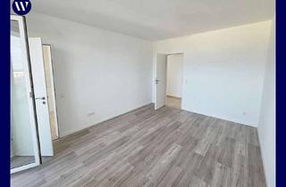 Wohnung mieten in Pirolweg 15, 52223 Stolberg, Über den Dächern mit viel Platz zum Entfalten! 3-Zimmer mit Loggia, modernes Bad, Aufzug