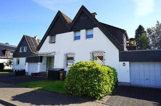 Haus kaufen in 51375 Schlebusch, Freistehendes Zweifamilienhaus mit 2 Garagen und vielen Extras in der Waldsiedlung!