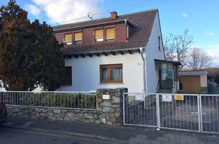 Einfamilienhaus kaufen in Parkstraße 22, 65795 Hattersheim, Freistehendes Einfamilienhaus in Feldrandlage