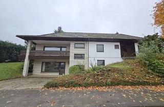 Haus kaufen in 32479 Hille, Großzügiges Wohnhaus mit gewerblicher Fläche in Hille-Oberlübbe