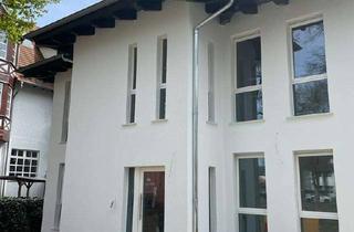 Villa kaufen in Zehlendorfer Damm 128, 14532 Kleinmachnow, großzügige Stadtvilla bietet viele Möglichkeiten