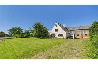 Haus kaufen in 24405 Mohrkirch, Vielseitiger Resthof mit großen Stallgebäuden und Hauskoppel