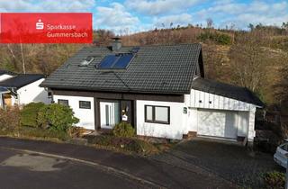 Einfamilienhaus kaufen in 51647 Gummersbach, Attraktives Einfamilienhaus mit Einliegerwohnung!