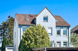 Anlageobjekt in 24222 Schwentinental, Schwentinental bei Kiel - Mehrfamilienhaus mit Garagen, Carports und Teich