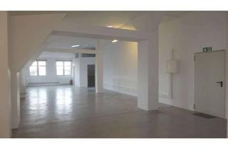 Büro zu mieten in Niemetzstraße 47-49, 12055 Neukölln, Helle / Büro- / Atelierräume / höhere Räume, Parkplatz, zu vermieten.