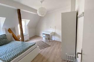 Immobilie mieten in Urbanstraße 85, 10967 Kreuzberg, Möbliertes Zimmer/Furnished room in shared apartment