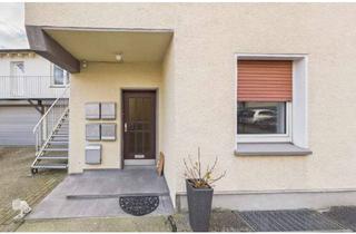 Wohnung mieten in 45147 Holsterhausen, Renovierte 2,5-Zimmer-Erdgeschosswohnung in Uni-Nähe – Essen
