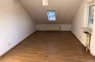 Wohnung mieten in Dorfplatz, 83101 Rohrdorf, Attika-Wohnung mit Balkon in Rohrdorf, 2 Zimmer