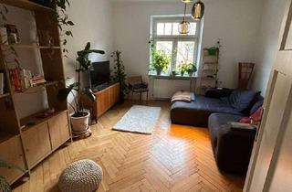 Wohnung mieten in Schwabenstraße, 90459 Nürnberg, Renovierte 2-Zimmer-Altbauwohnung in Nürnberg, Südstadt mit Küche, Balkon