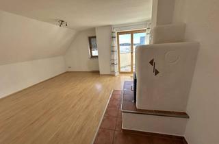 Wohnung mieten in 88361 Altshausen, Attraktive 2,5-Zimmer-Wohnung mit Balkon, Kachelofen & Stellplatz in staufreier Lage