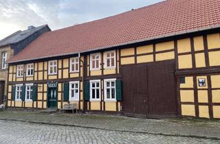 Haus kaufen in Gardelegener Straße 28, 39624 Kalbe, Wohnen mit Geschichte: Fachwerkhaus in idyllischer, ruhiger Lage