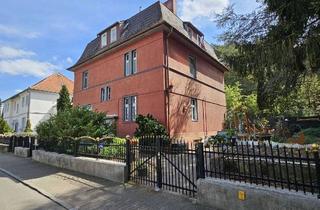 Mehrfamilienhaus kaufen in 14052 Berlin, Bezugsfreies Mehrfamilienhaus in bester Lage von Ruhleben!