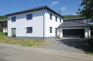 Villa kaufen in 66871 Pfeffelbach, Pfeffelbach - Neuwertiges EFH mit Doppelgarage