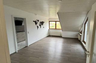 Wohnung kaufen in 71543 Wüstenrot, Wüstenrot - Helle 3-Zimmer-Wohnung mit schöner Loggia und Garagenstellplatz - gepflegt & sofort bezugsbereit