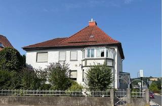 Haus kaufen in 37287 Wehretal, Wehretal - Ein-Zweifamilienwohnhaus, Garagen, schöner großer Garten