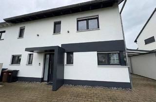 Einfamilienhaus kaufen in 74564 Crailsheim, Crailsheim - Sofort beziehbares, top ausgestattetes, Einfamilienhaus mit Terrasse u. Carport