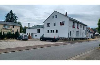 Mehrfamilienhaus kaufen in 63688 Gedern, Gedern - Mehrfamilienhaus mit Gewerbeflächen -ideal für Bauunternehmen