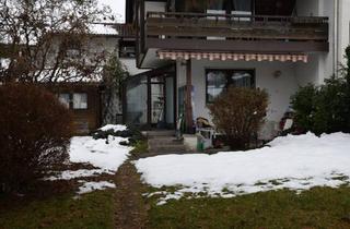 Wohnung kaufen in 86989 Steingaden, Steingaden - Maisonette 3ZKB Bj.'85 mit Garten, Carport und Kachelofen