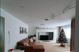 Wohnung kaufen in 79215 Elzach, Elzach - 3-Zi.-Erdgeschosswohnung mit Garten, Terrasse, Tiefgarage