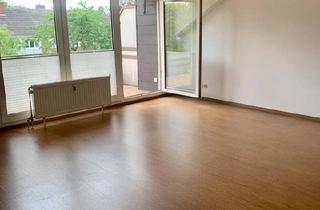 Wohnung kaufen in 41464 Neuss, Neuss - Dachgeschosswohnung im Stadionviertel mit Tiefgaragenstellplatz