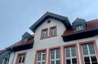 Haus kaufen in 64686 Lautertal, Lautertal (Odenwald) - Altes sanierungsbedürftiges Schulhaus in Beedenkirchen