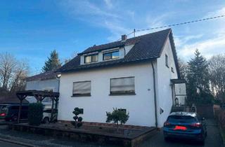 Haus kaufen in 66787 Wadgassen, Wadgassen - Zweifamilienhaus in Sackgasse in Wadgassen