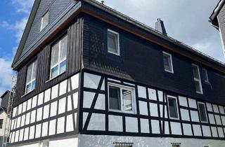 Doppelhaushälfte kaufen in 59964 Medebach, Medebach - Kernsanierung 2024 - Ihr bezugsfertiges Zuhause in Medebach - Energieklasse AA+