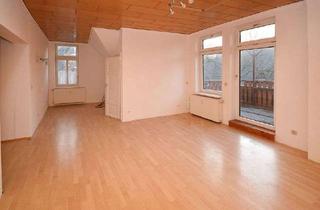 Wohnung kaufen in 38640 Goslar, Renovierungsbedürftige 3-Zimmer-Eigentumswohnung...