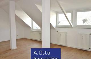 Wohnung kaufen in 47798 Stadtmitte, Krefeld - Zentrum, renovierte Dachgeschoss Wohnung zur Selbstnutzung oder als Anlageobjekt